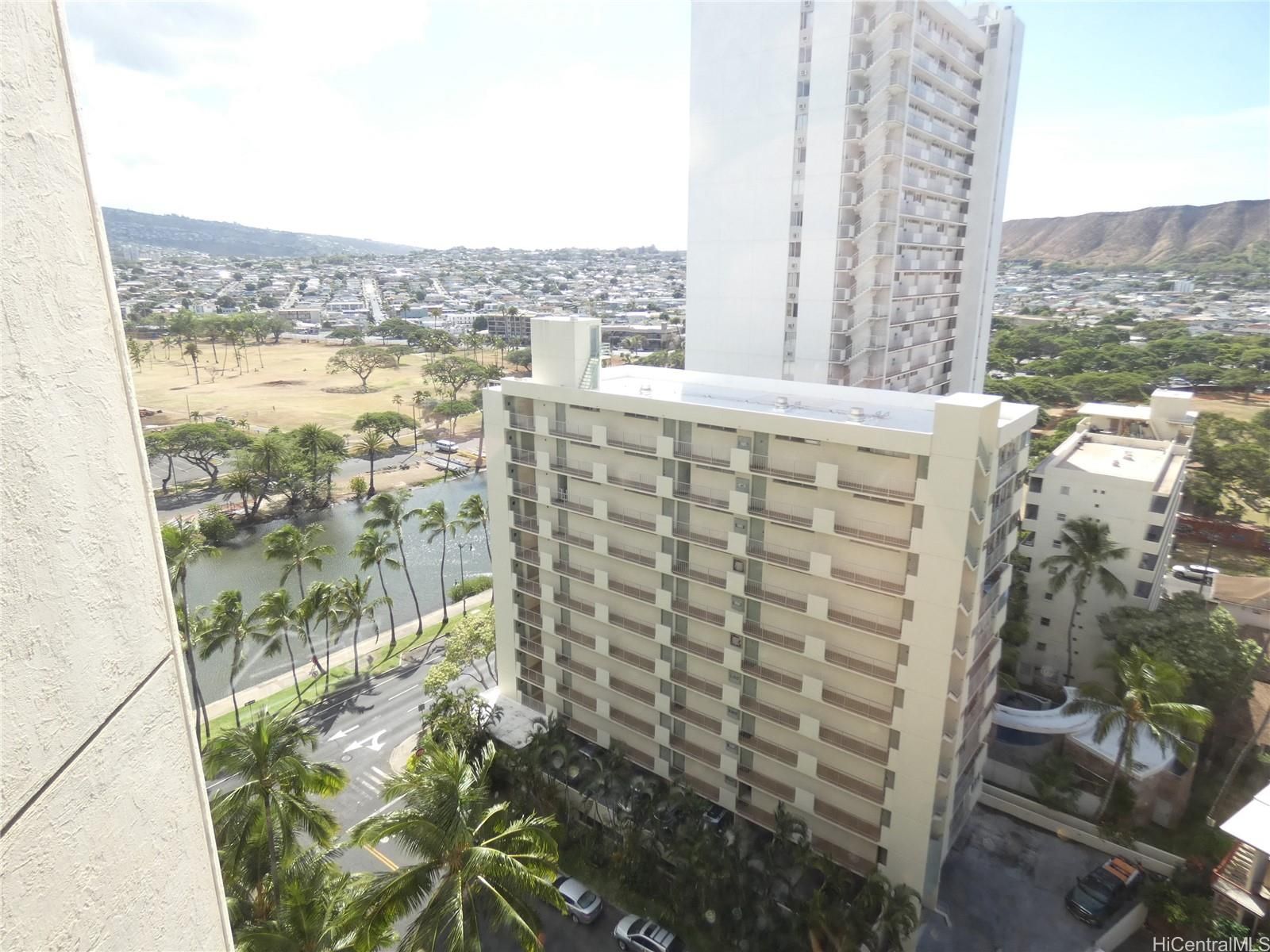 Liliuokalani Gardens Unit II1617 in WAIKIKI
