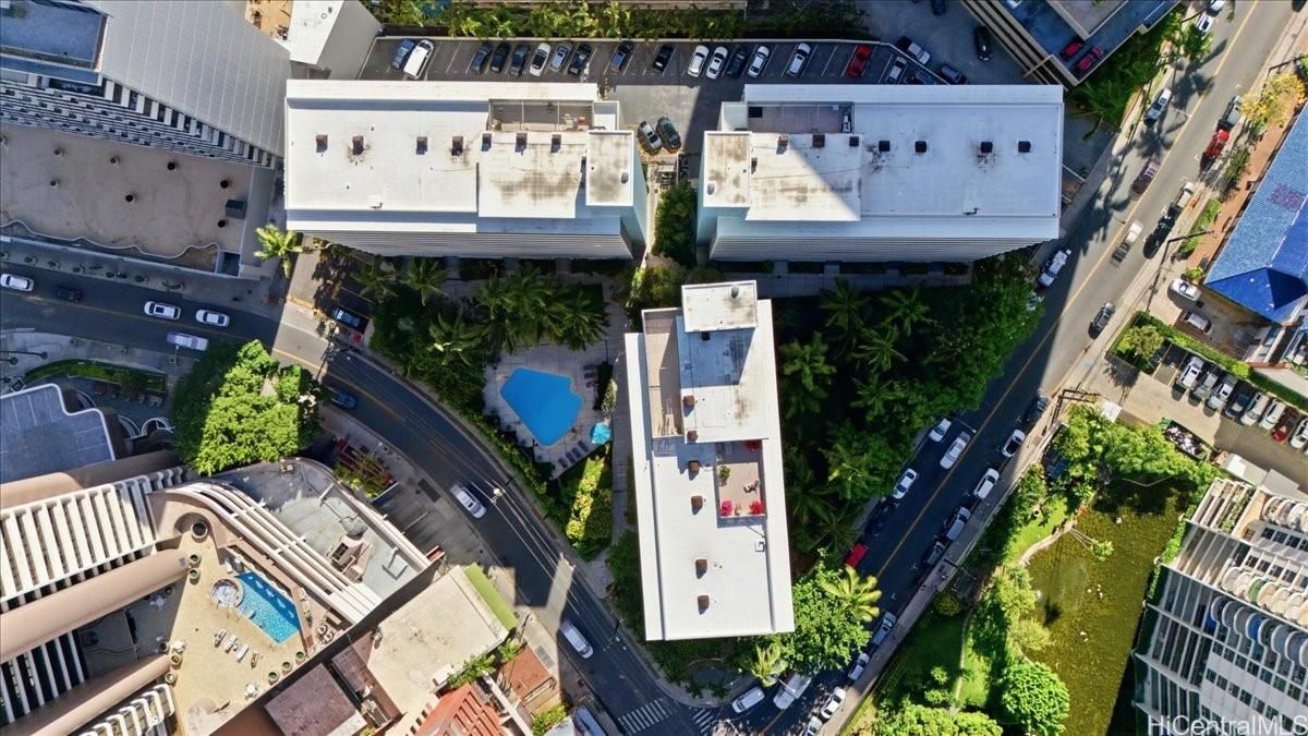 Kalia Unit 207B in WAIKIKI