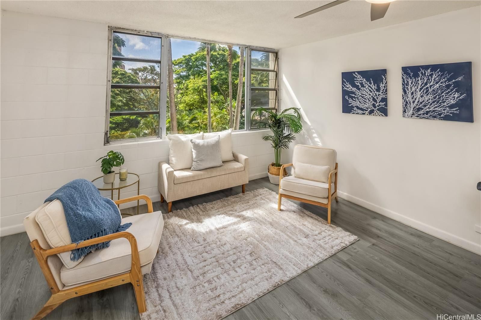 Pearl Ridge Gdns and Twr Unit 2-201 in PEARLRIDGE