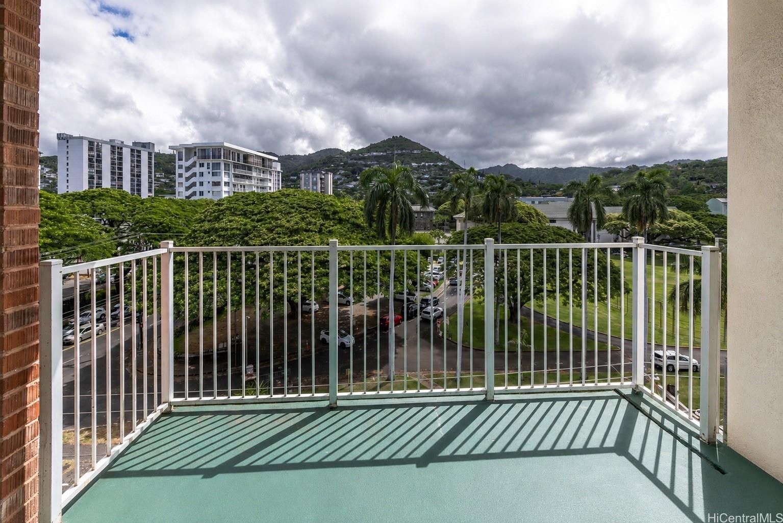 Punahou Wilder Unit 704 in PUNAHOU