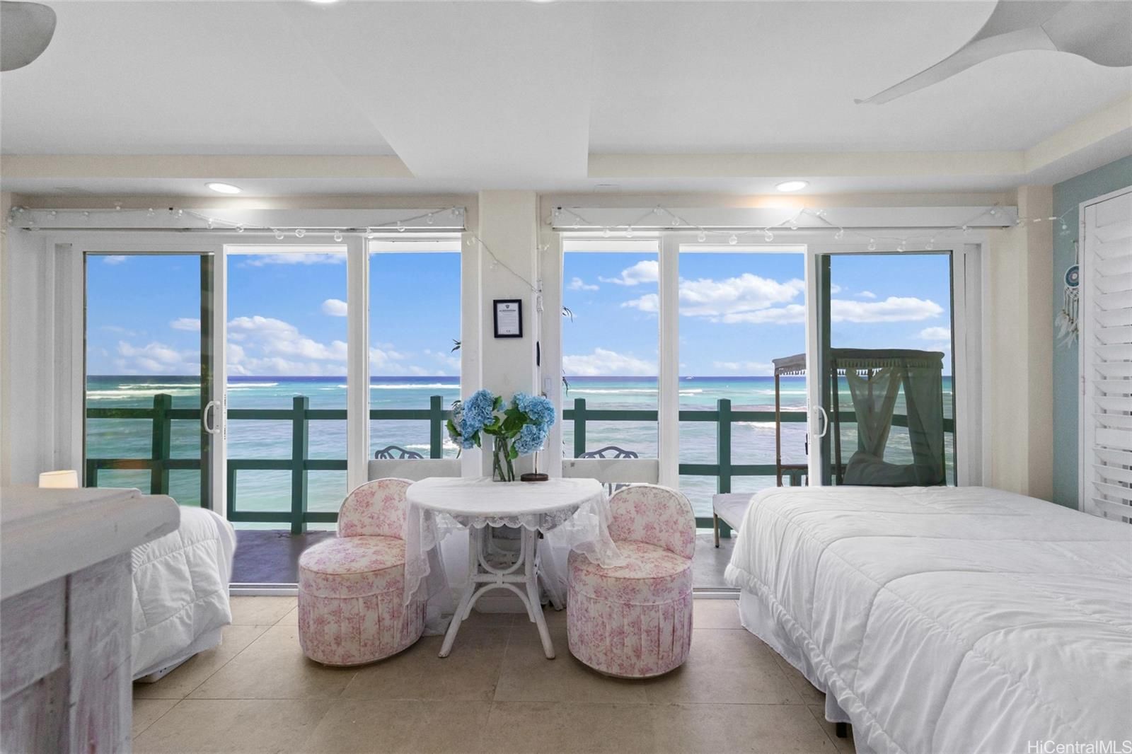 Diamond Head Ambassador C Unit 318 in DIAMOND HEAD