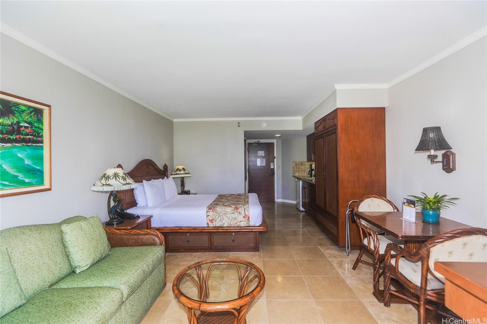 Luana Waikiki Unit 1404 in WAIKIKI