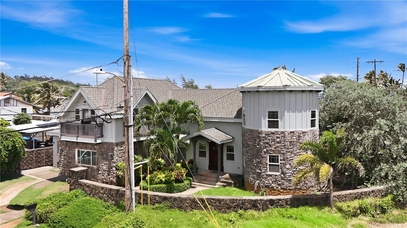 55-689 Wahinepee St , Laie, HI, 96762 in LAIE