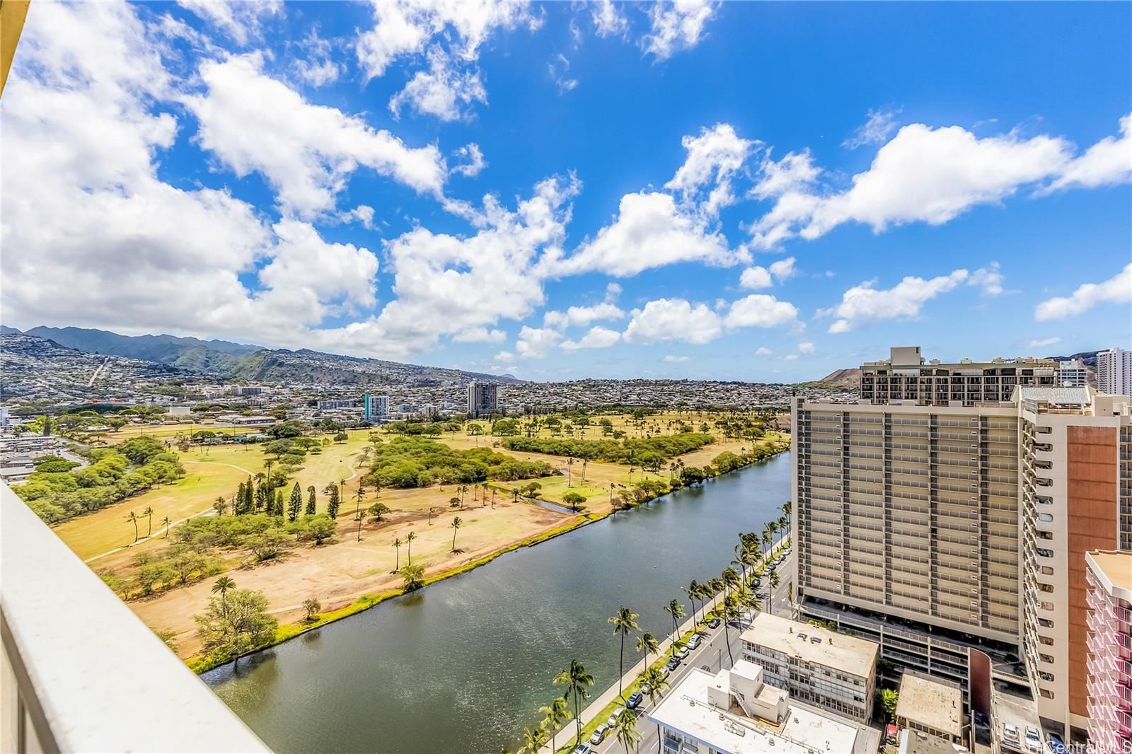 Island Colony Unit 2711 in WAIKIKI