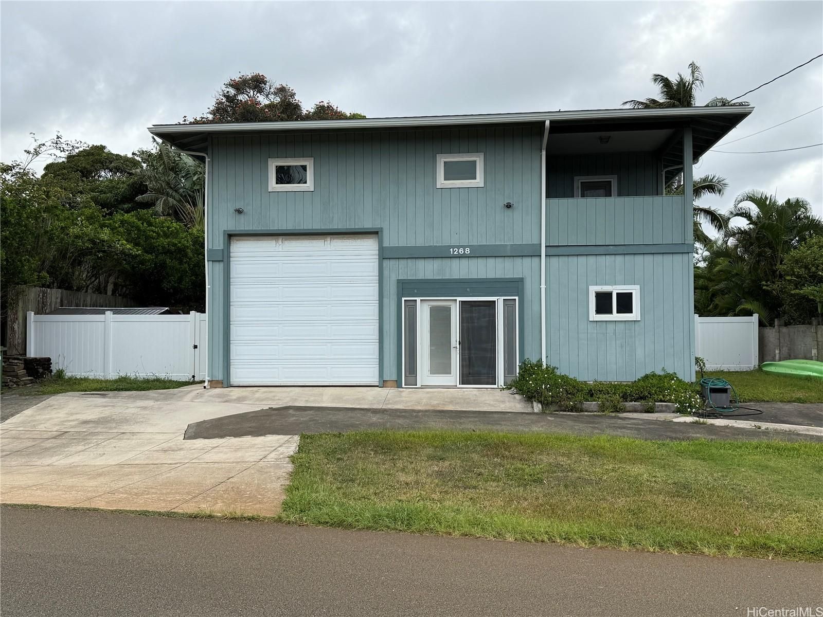 1268 Ulupii St , Kailua, HI, 96734 in POHAKUPU