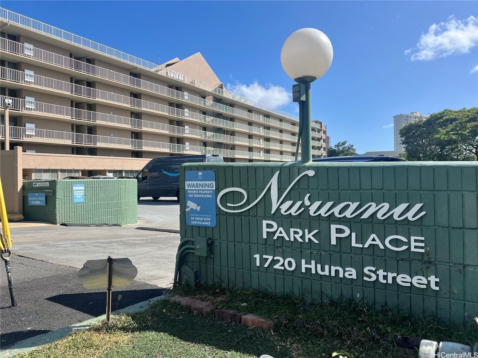 Nuuanu Park Place Unit B310 in KUAKINI