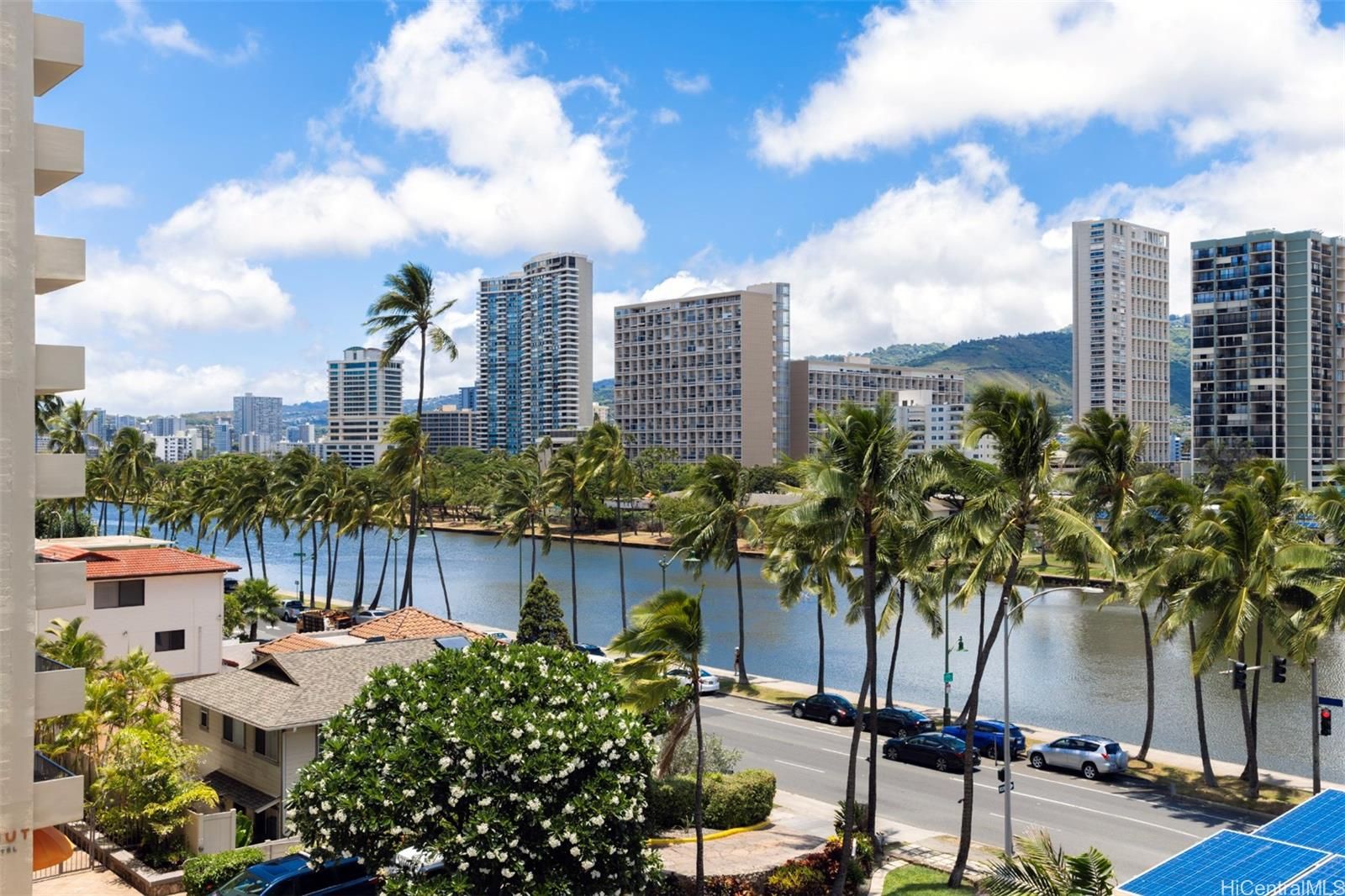 441 Lewers Unit 601 in WAIKIKI