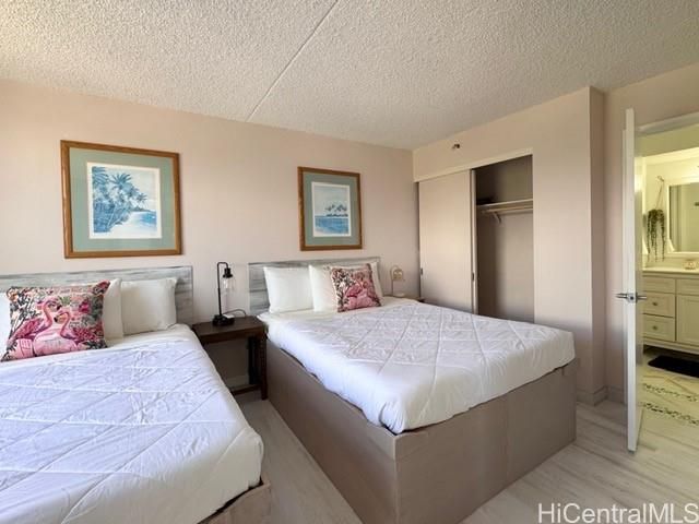 Waikiki Banyan Unit 3403 T2 (NUC) in WAIKIKI