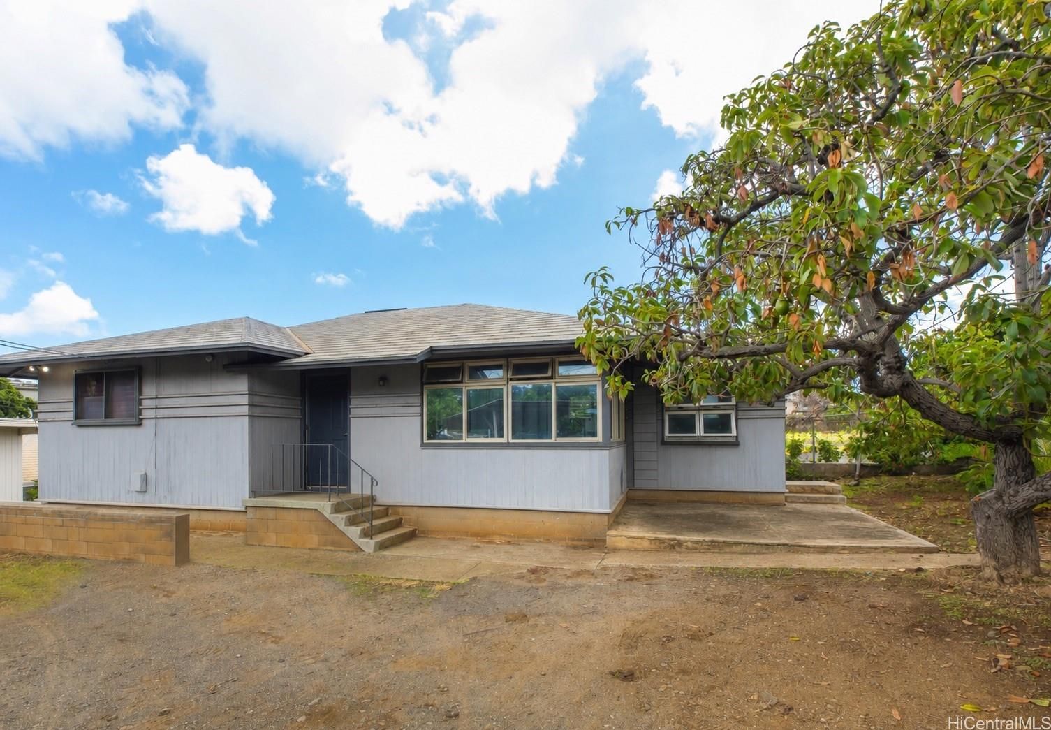 2805 Waialae Ave , Honolulu, HI, 96826 in MOILIILI