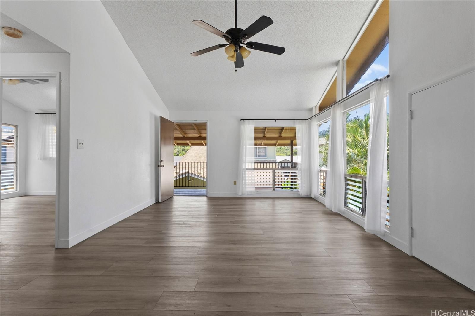 98-364 Kilihe Way #33A, Aiea, HI, 96701 in NEWTOWN