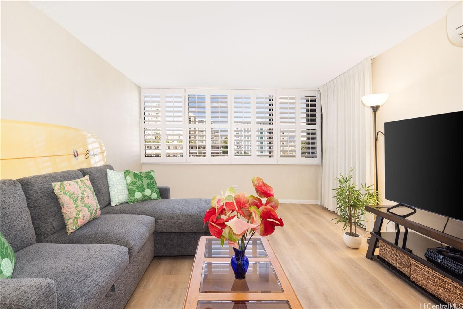 Kapiolani Banyan Unit 309 in MOILIILI