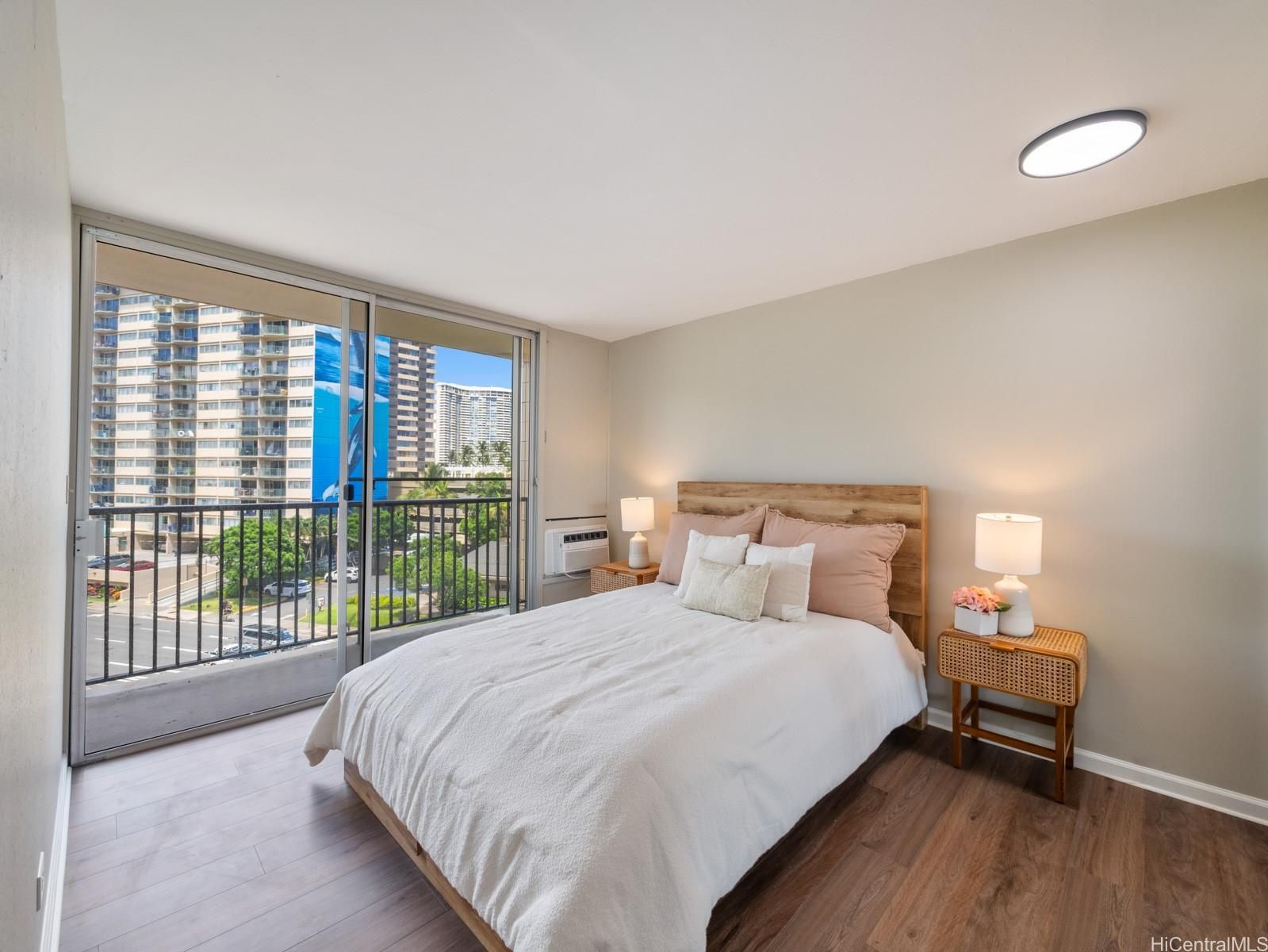 Kalakauan Unit 503 in WAIKIKI
