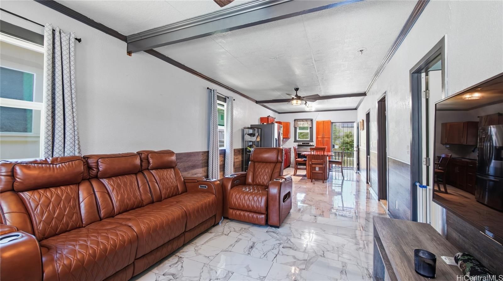1068 Kinau St #B, Honolulu, HI, 96814 in MAKIKI AREA