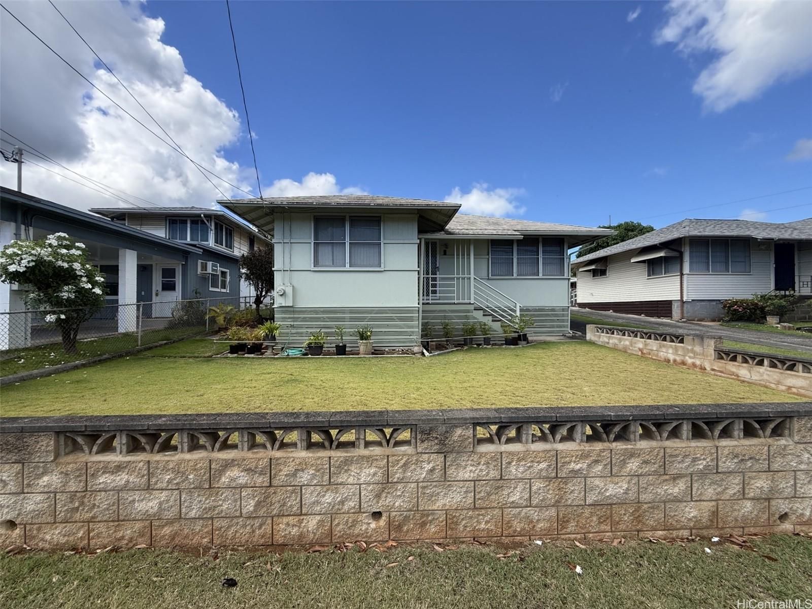 2448 N School St , Honolulu, HI, 96819 in KALIHI-LOWER