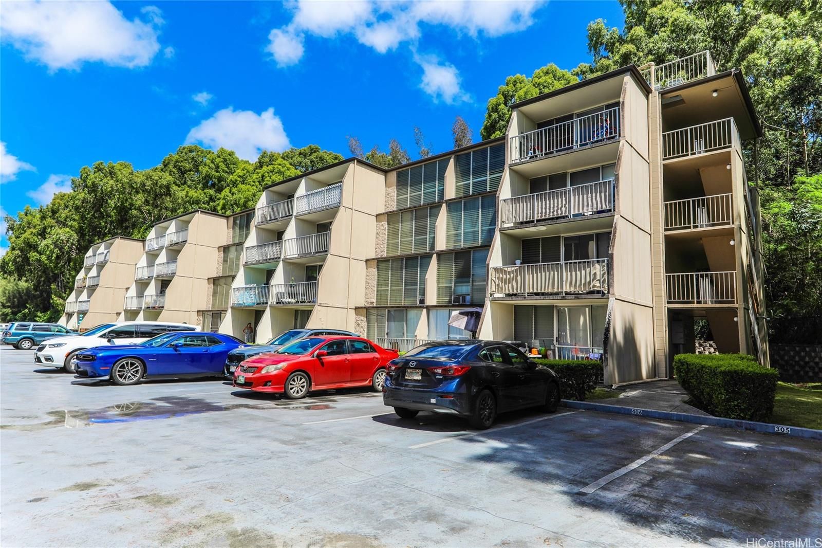 Valleyview Melemanu Unit C405 in WAIPIO ACRES/WAIKALANI WOODLANDS