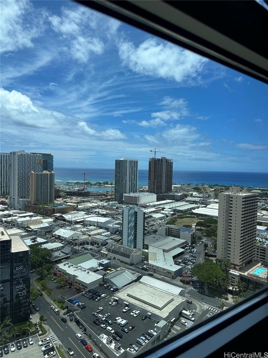 801 South Unit 3705 in KAKAAKO