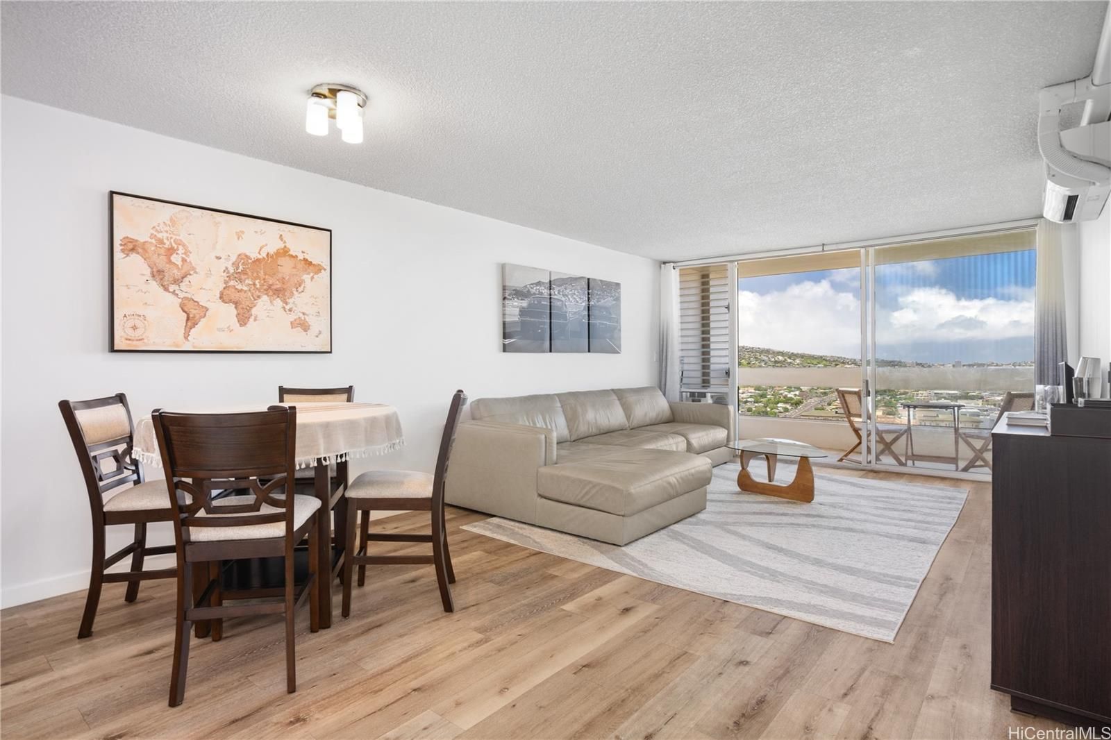 Banyan Tree Plaza Unit 2702 in PUNAHOU