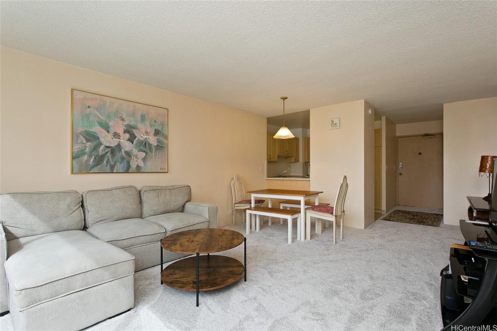 Aloha Towers Unit 1105 in WAIKIKI