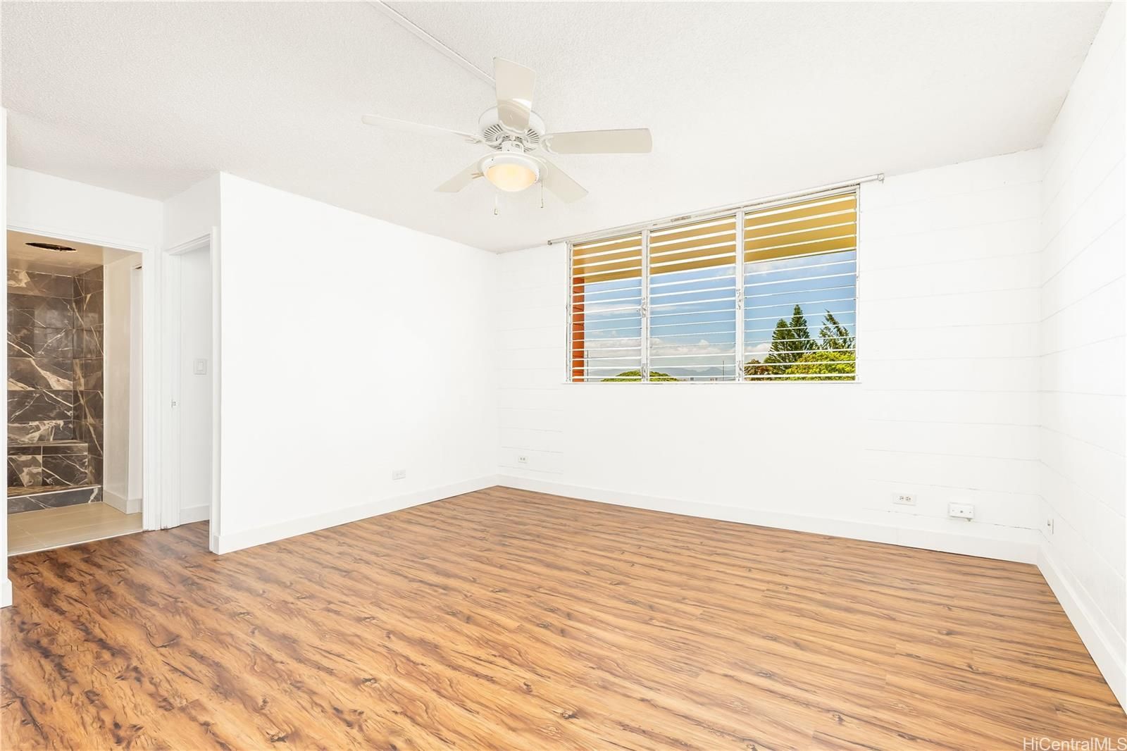 Nalanui Hale Unit 416 in LILIHA