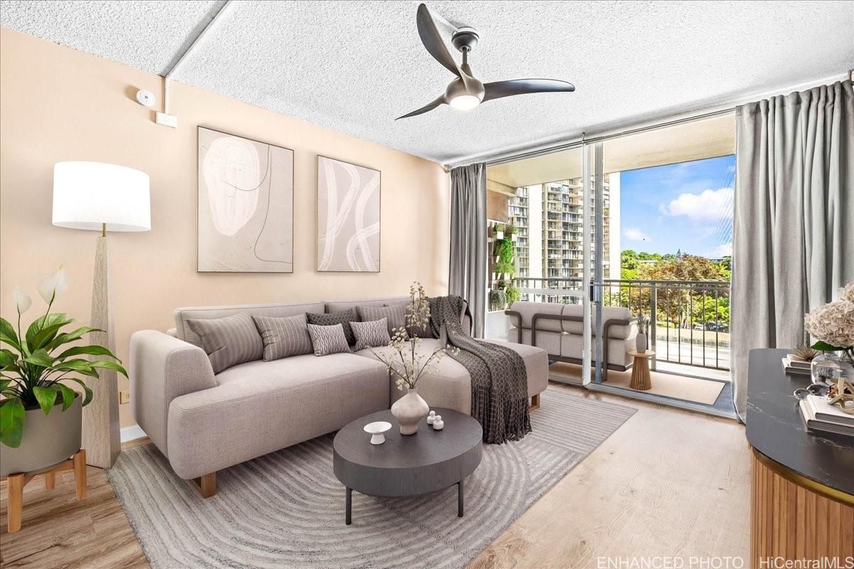 Highlander Unit 209 in PEARLRIDGE