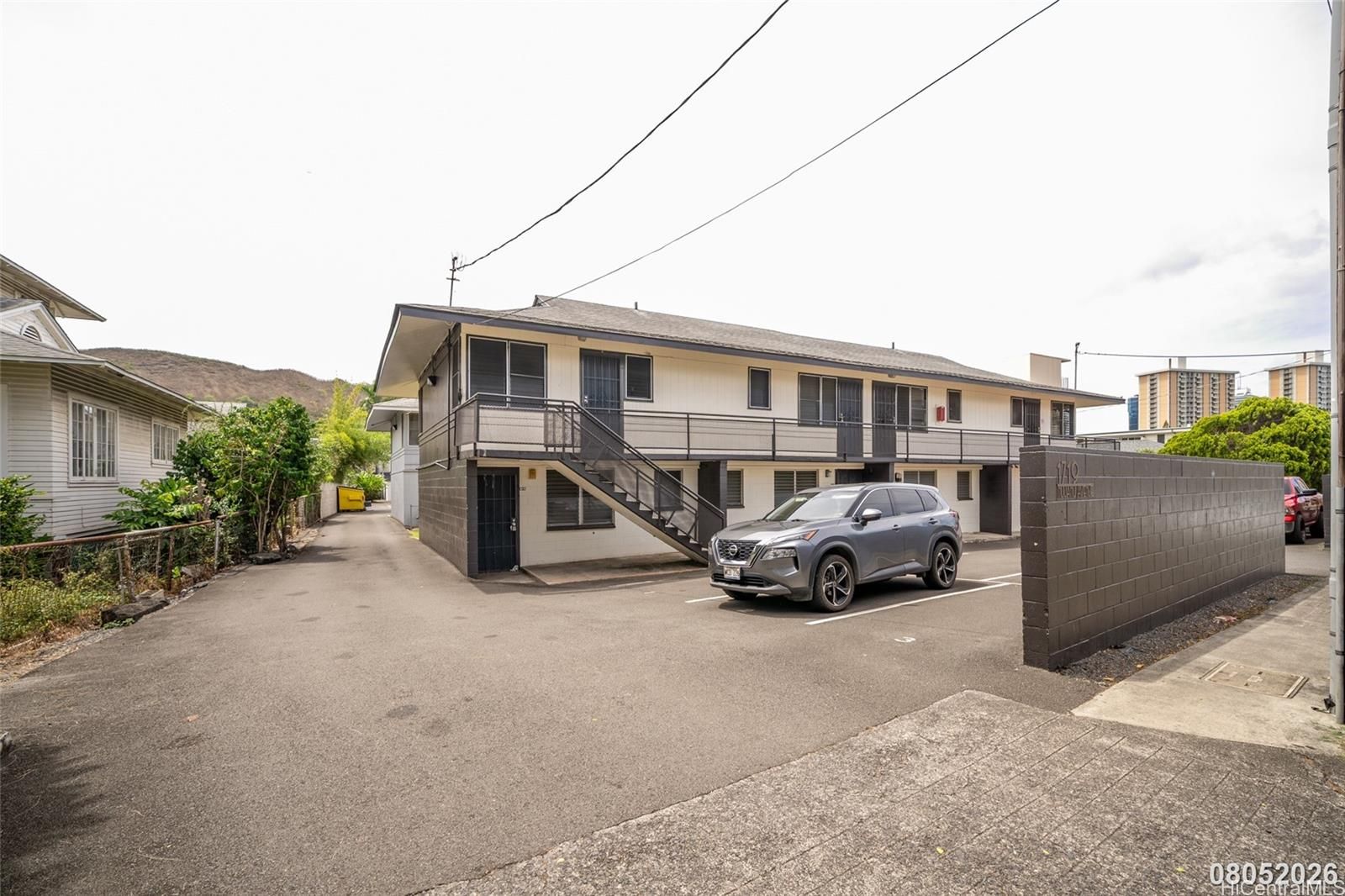 1719 Nuuanu Ave #1F, Honolulu, HI, 96817 in NUUANU-LOWER