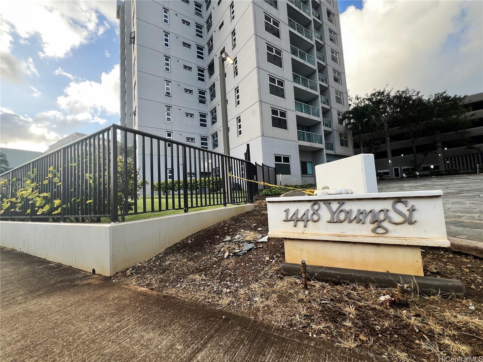 1448 Young Unit 804 in MAKIKI AREA