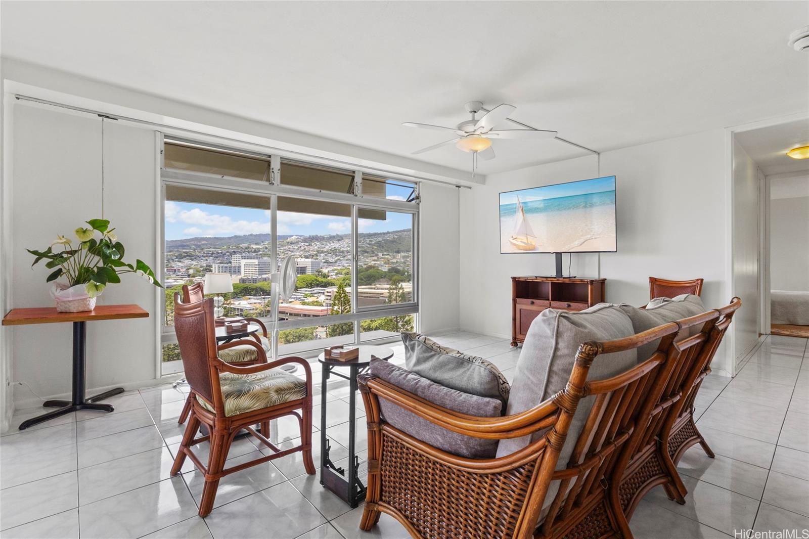 Queen Emma Gardens Unit 1440 in DOWNTOWN