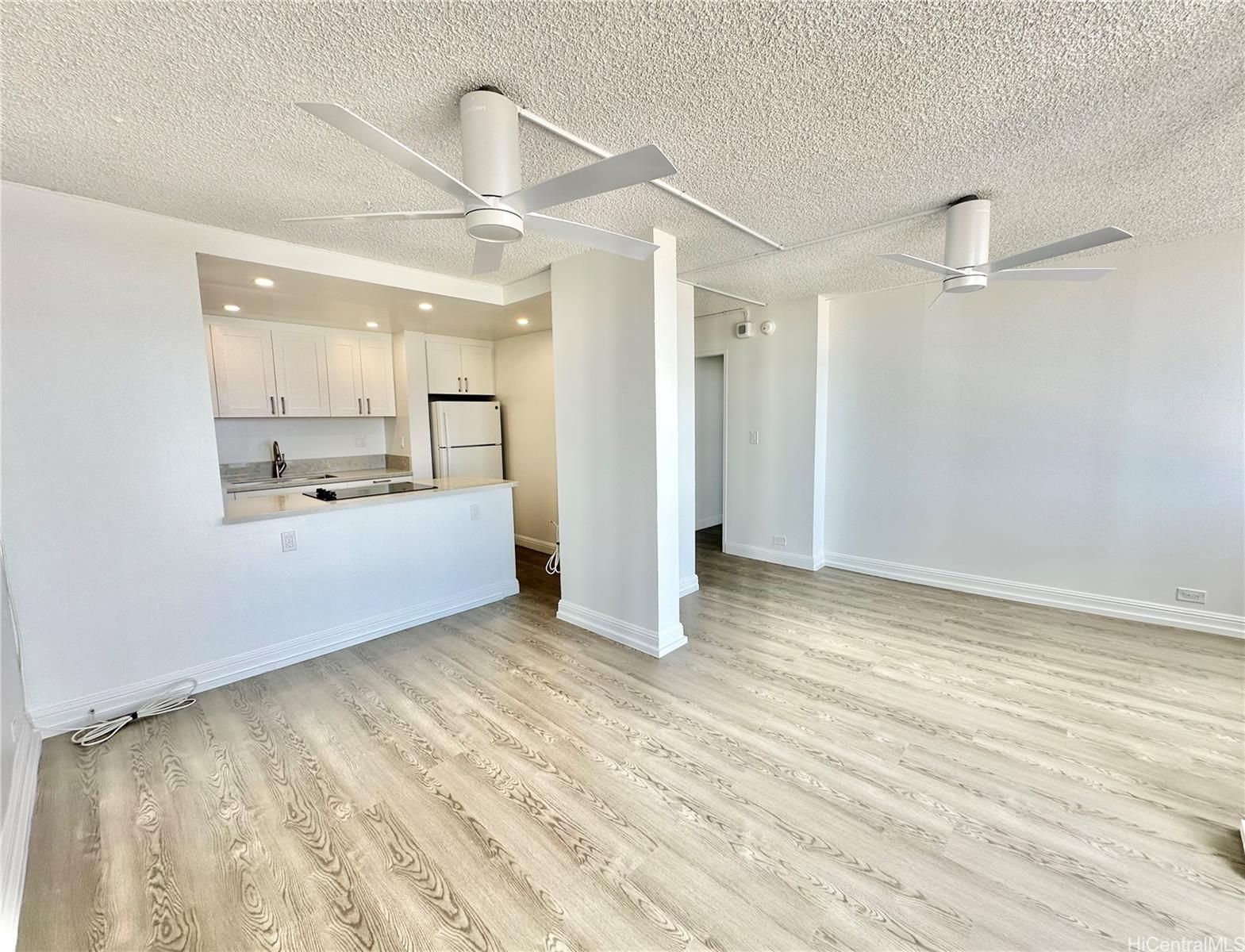 Village Maluhia Unit 802 in MAKIKI AREA