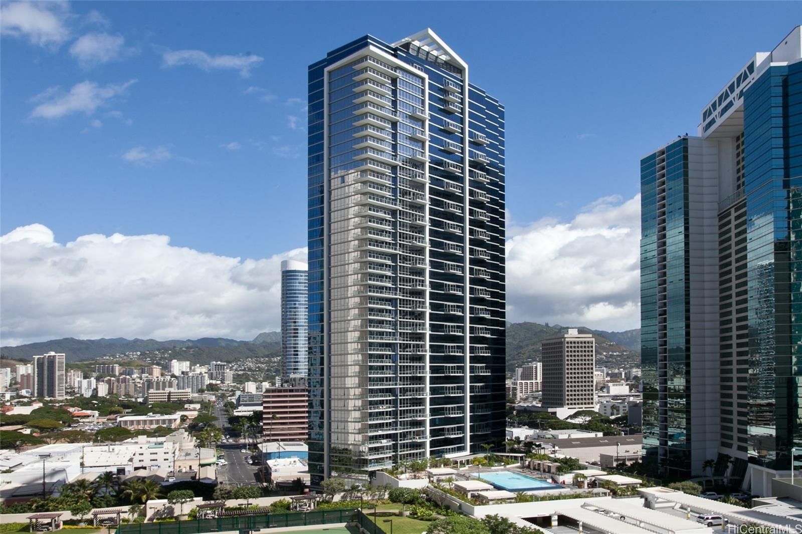 Waihonua Unit 3402 in KAKAAKO