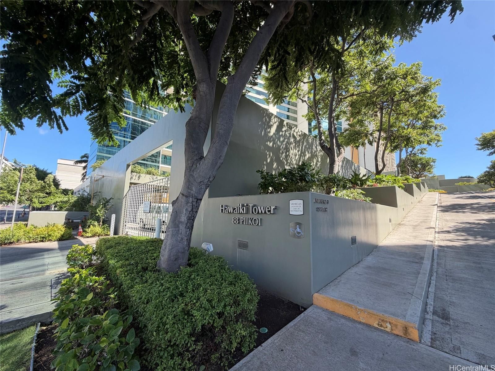 88 Piikoi St #708, Honolulu, HI, 96814 in KAKAAKO