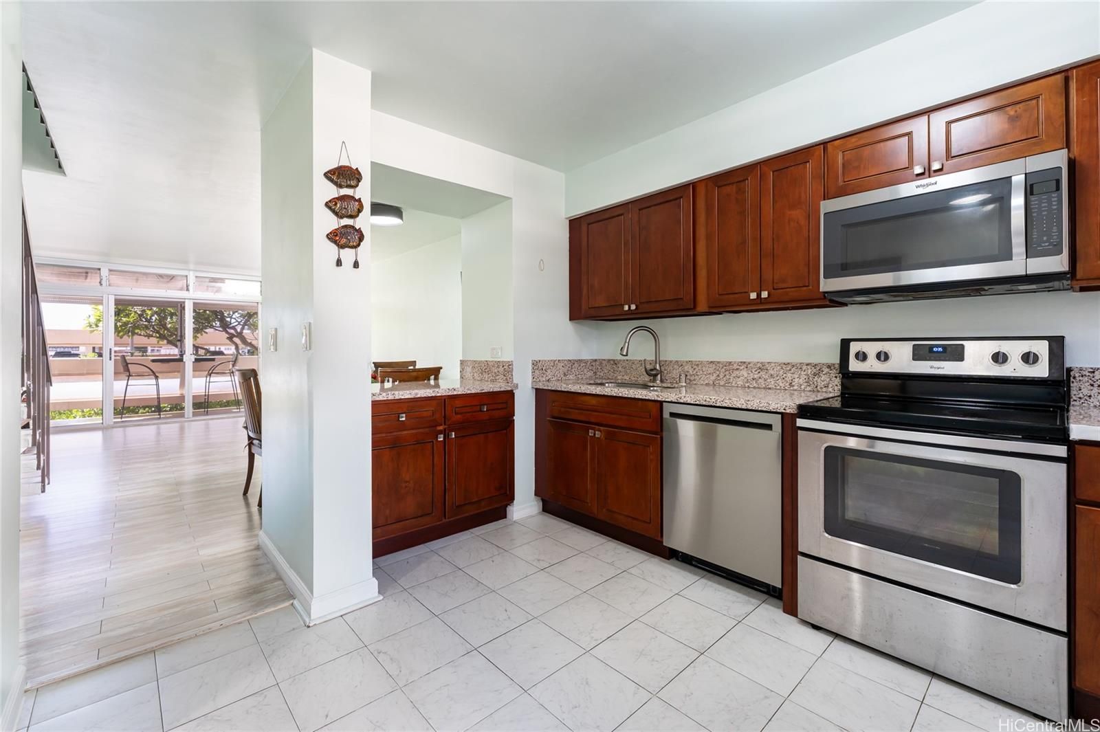 Ala Wai Plaza Unit 320 in KAPIOLANI