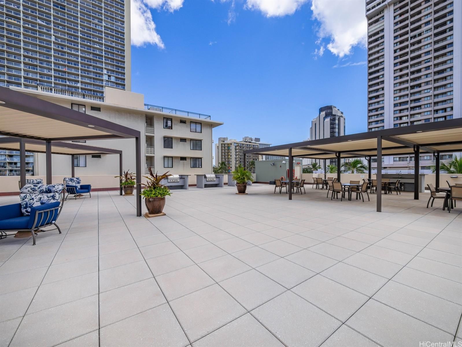 Aloha Lani Unit 915 in WAIKIKI