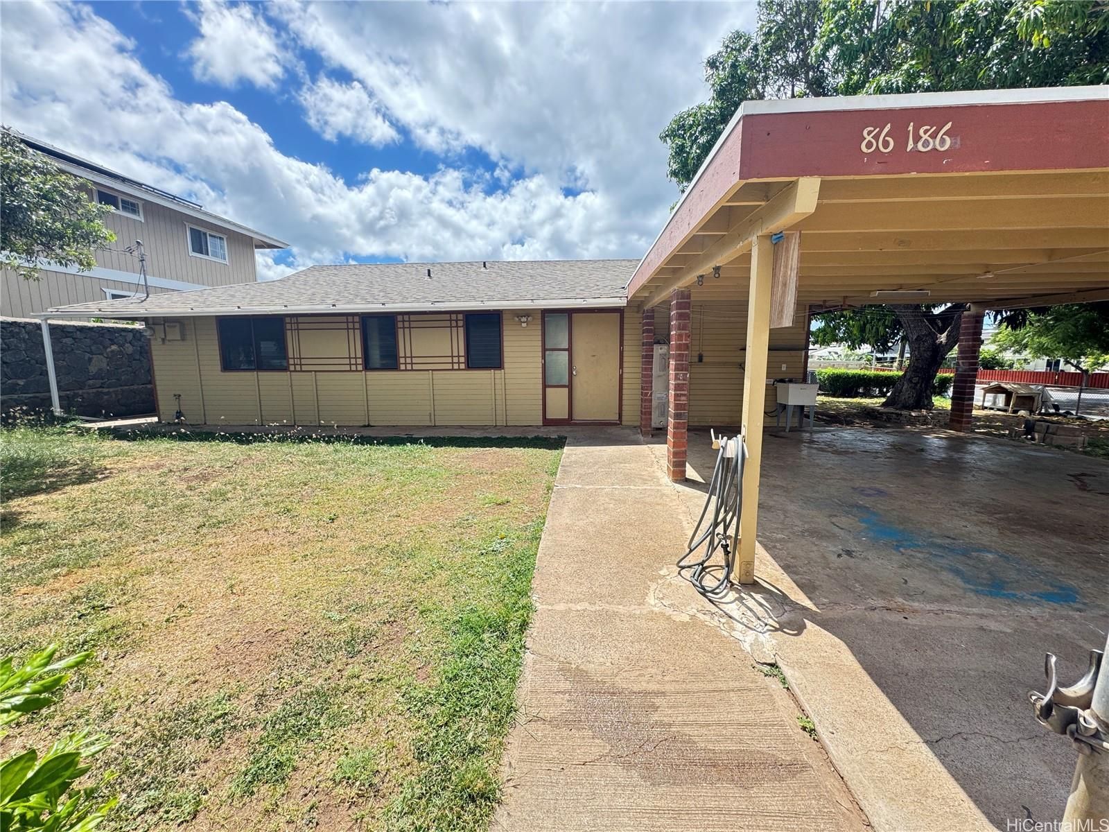 86-186 Kawili St , Waianae, HI, 96792 in LUALUALEI