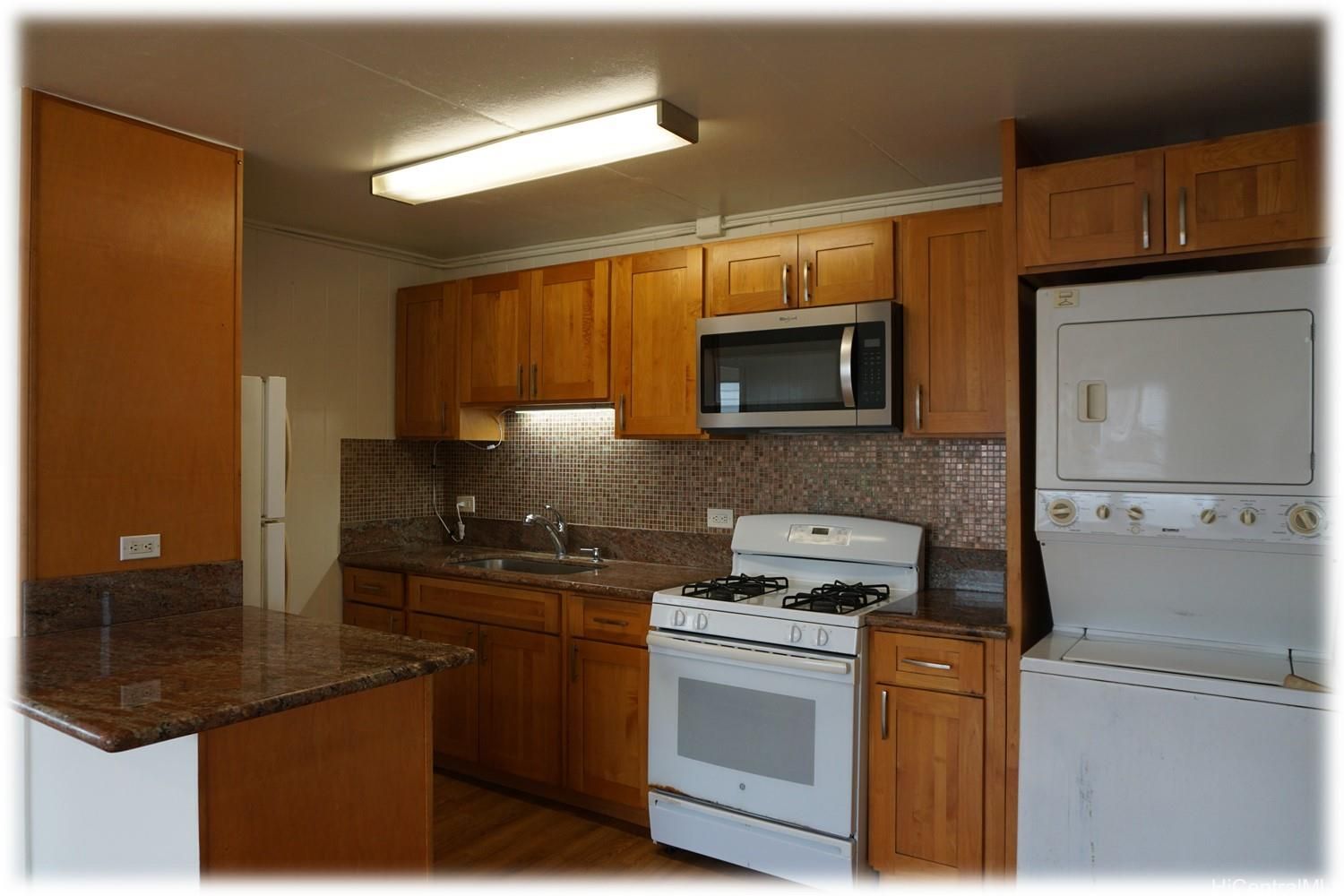 2011 Waiola St #2, Honolulu, HI, 96826 in MOILIILI