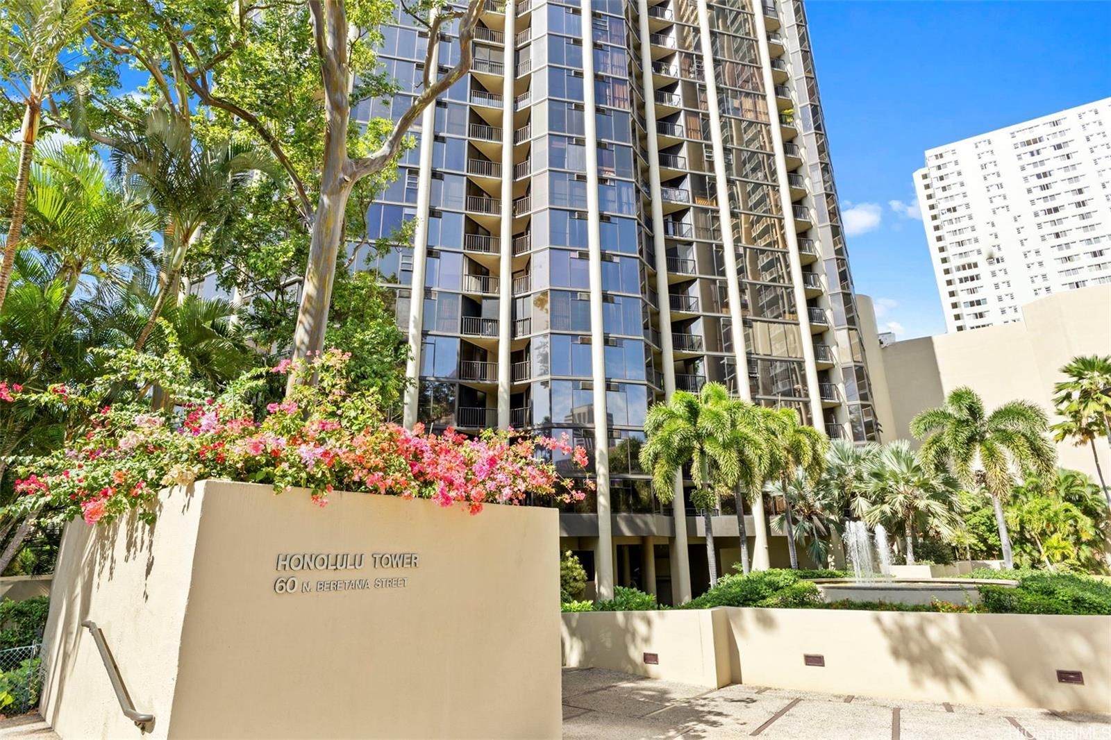 Honolulu Tower Unit 402 in CHINATOWN