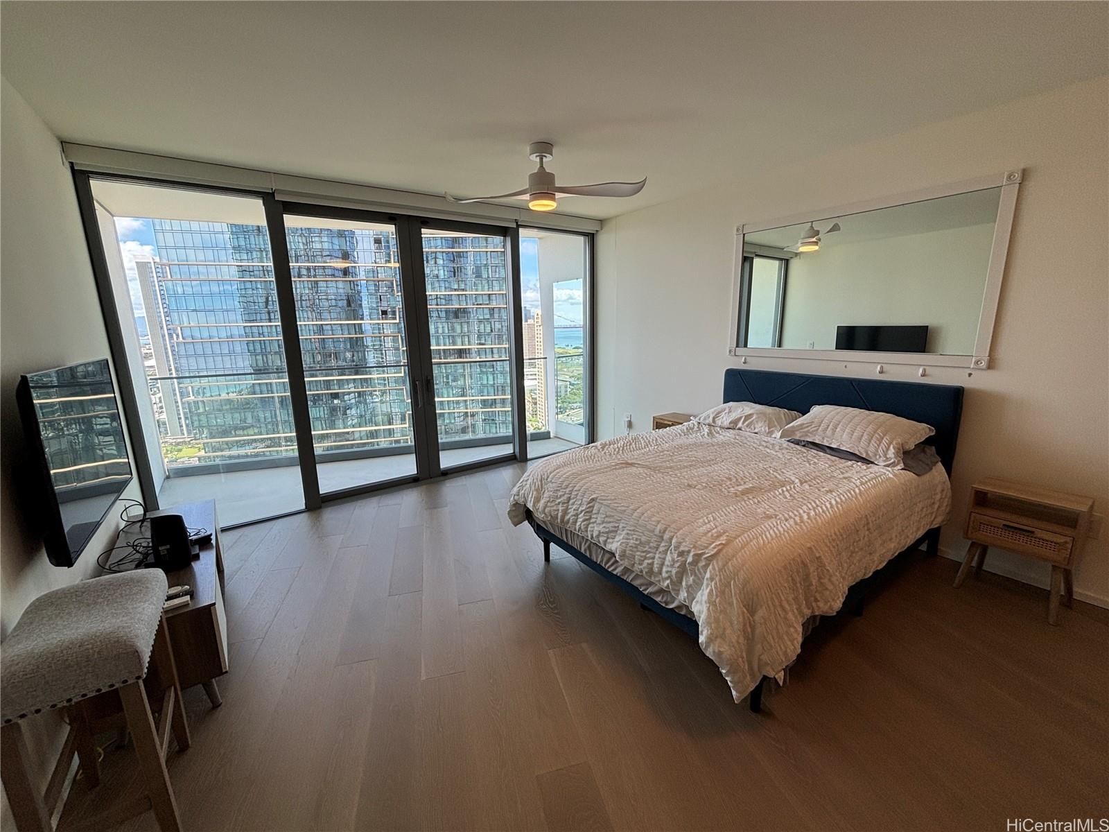 Koula Unit 2405 in KAKAAKO