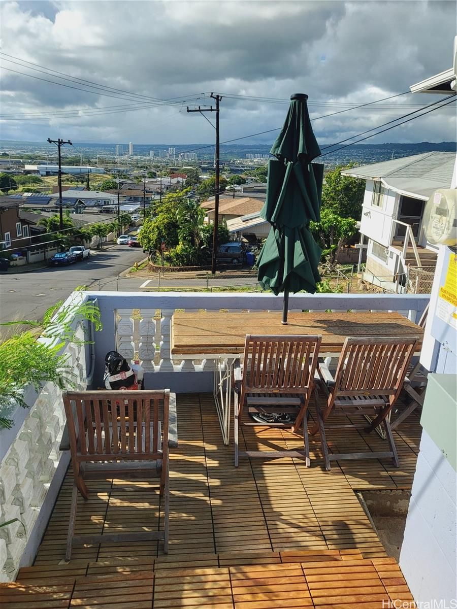 3920 Likini St , Honolulu, HI, 96818 in ALIAMANU