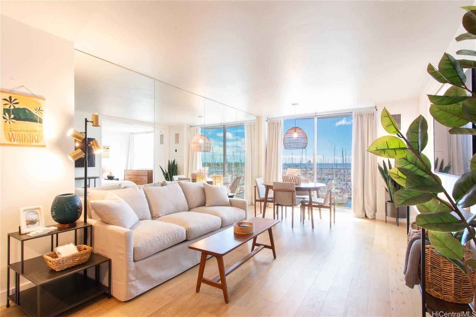 Ilikai Marina Unit 492 in WAIKIKI