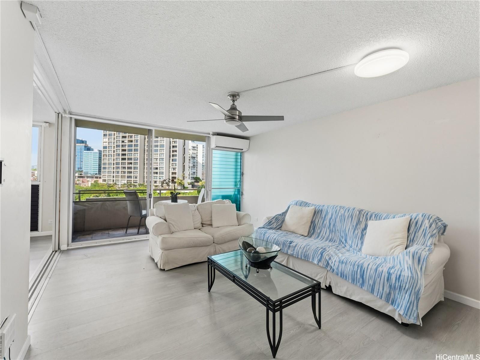 Harbor View Plaza Unit 508 in WAIKIKI