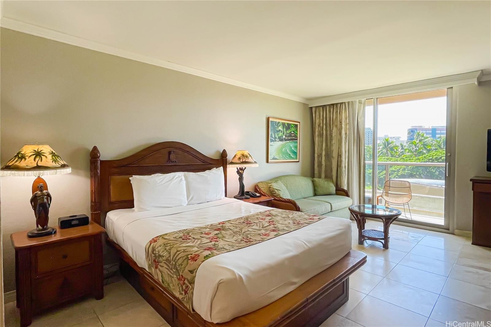 Luana Waikiki Unit 209 in WAIKIKI