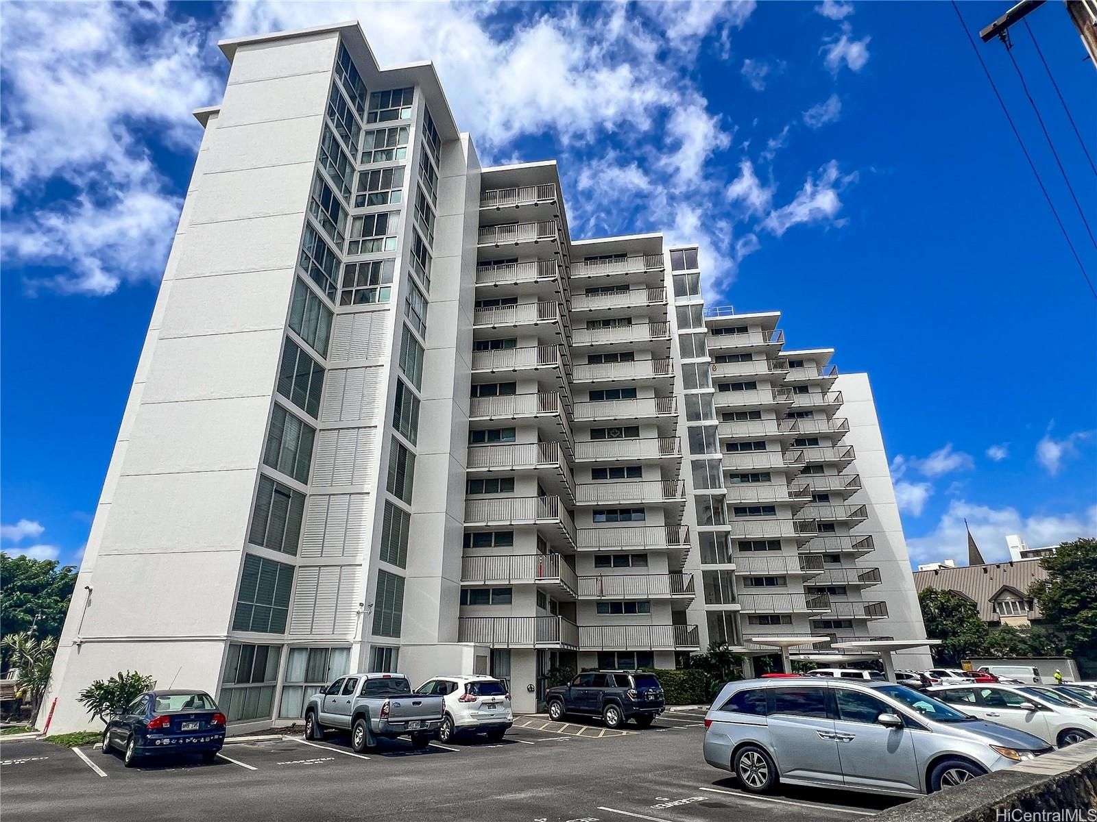 Consulate Unit 904 in MAKIKI AREA