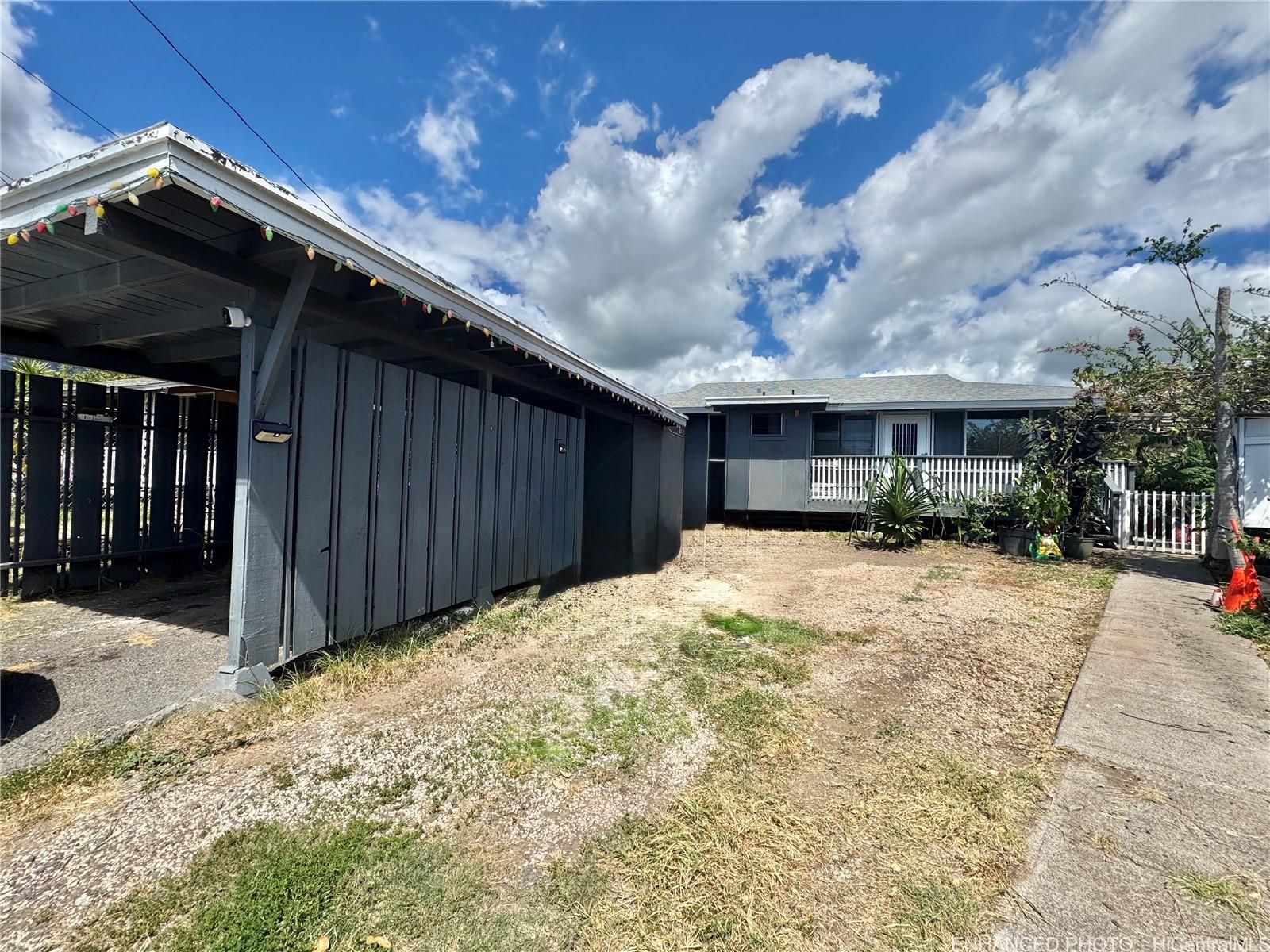 86-76 Hoaha St , Waianae, HI, 96792 in LUALUALEI