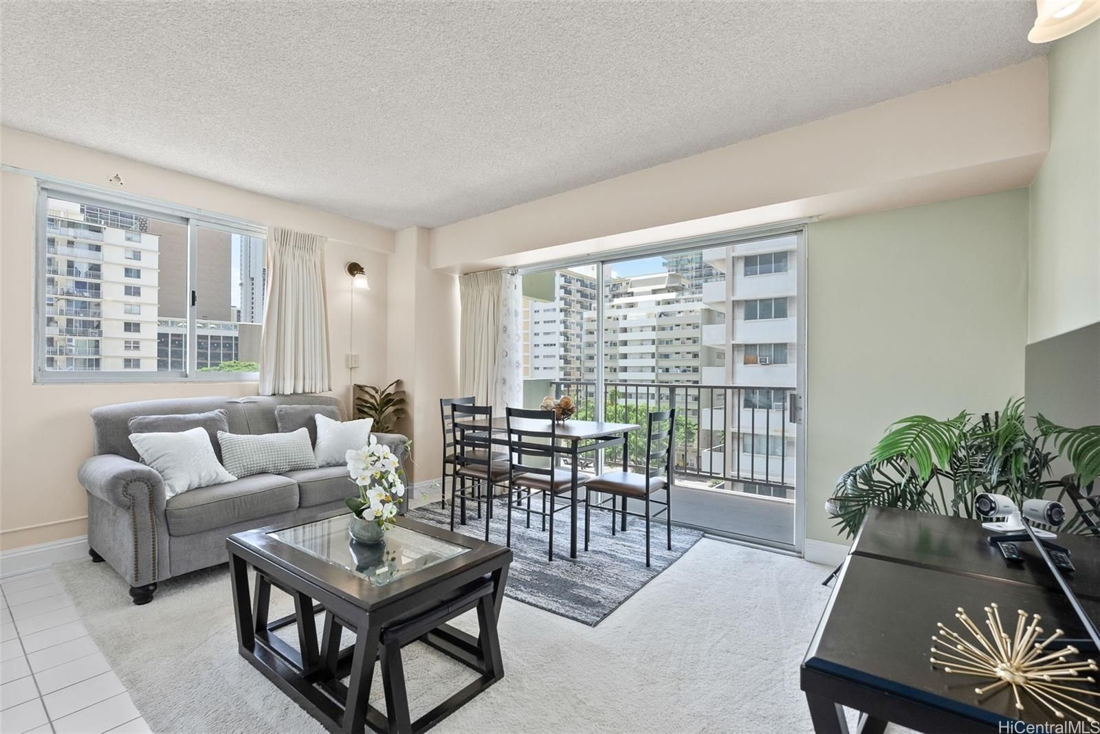 Waikiki Park Heights Unit 501 in WAIKIKI