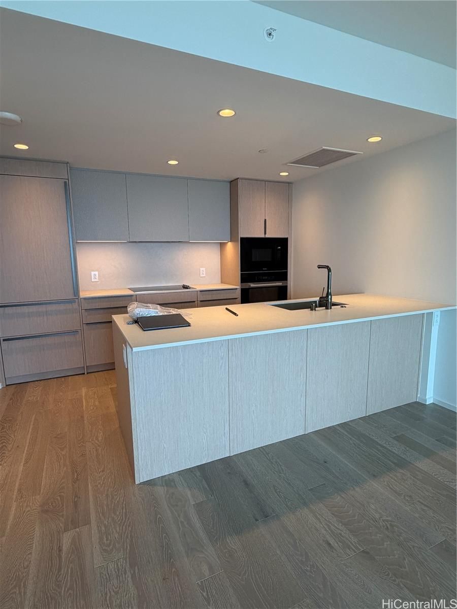 The Park Ward Village Unit 2801 in KAKAAKO