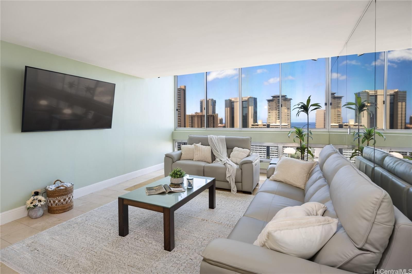 Ala Wai Plaza Unit 2204 in KAPIOLANI