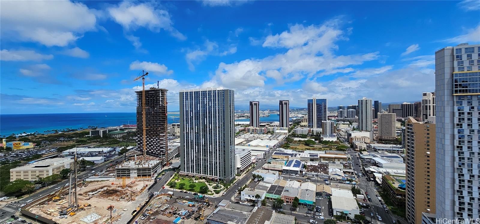 The Park Ward Village Unit 3905 in KAKAAKO