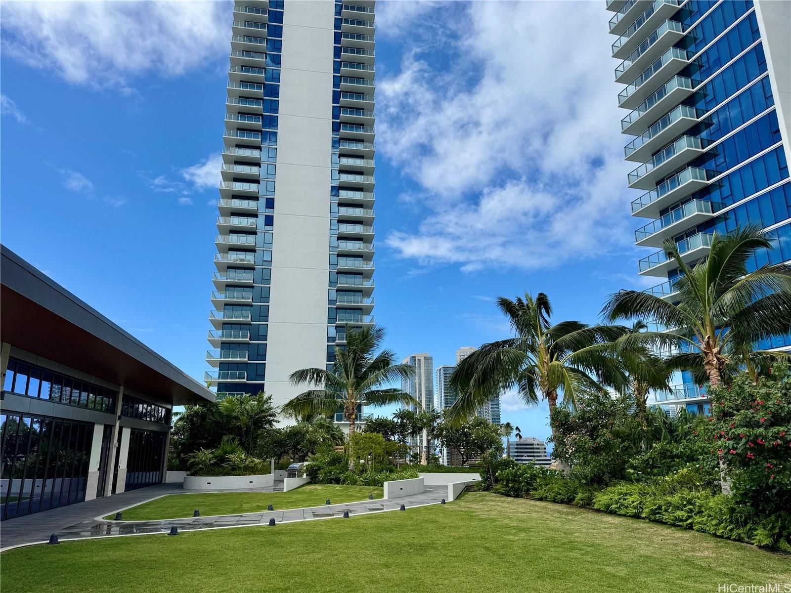 The Park on Keeaumoku Unit 508R in PAWAA