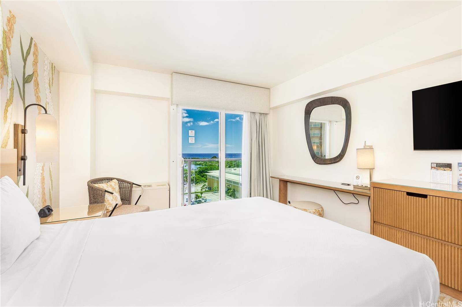 Ala Moana Hotel Condo Unit 1350 in ALA MOANA