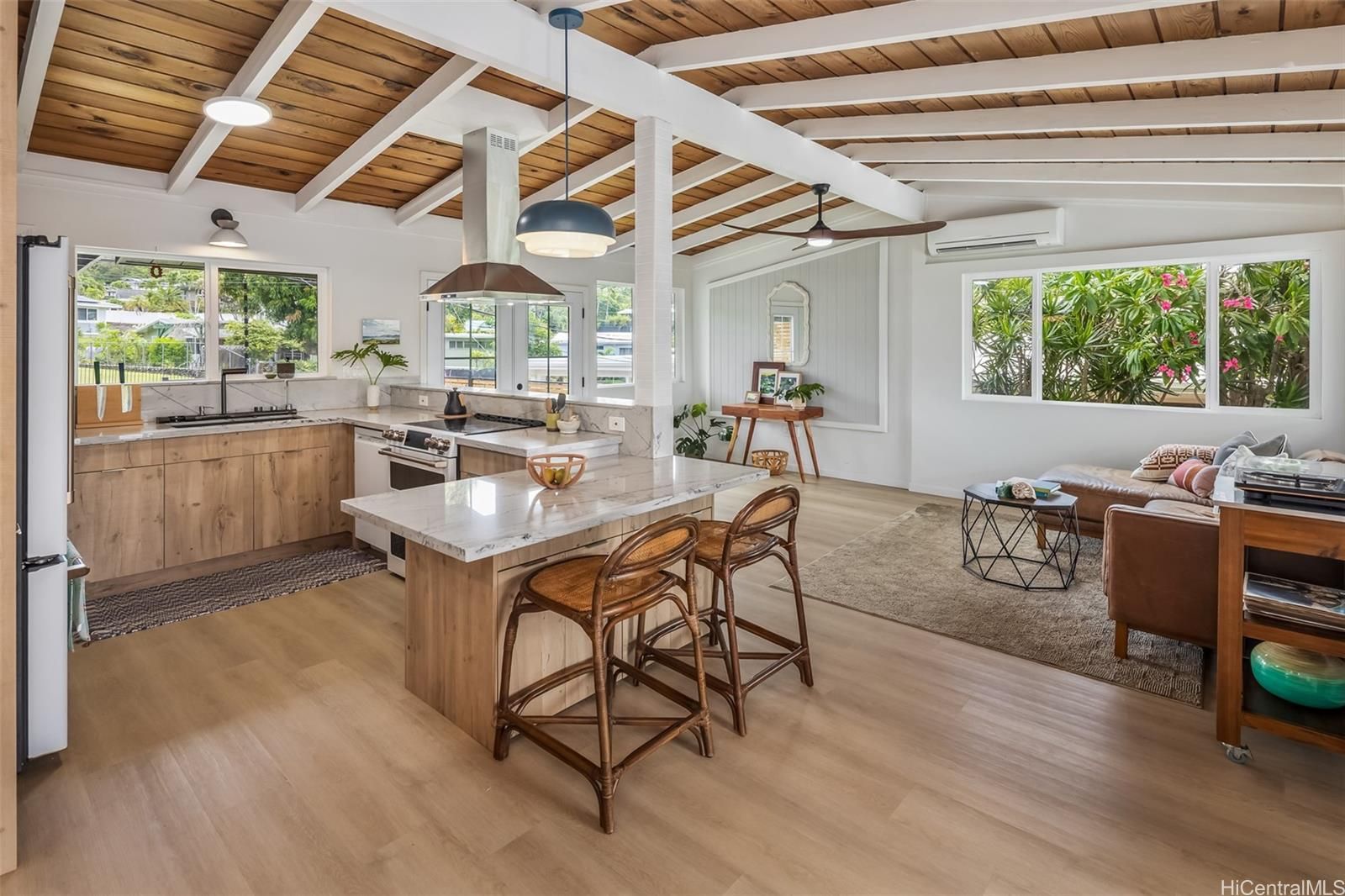 1375 Kupau St , Kailua, HI, 96734 in KEOLU HILLS