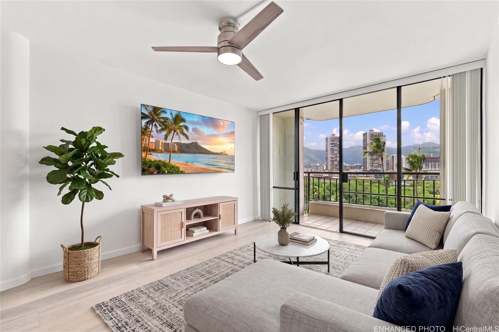 Seaside Suites Unit 703 in WAIKIKI